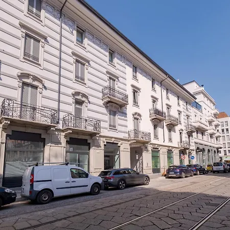 Apartament Essenza - Modern Comfort - In The Heart Of - 5min To Station - 10min To Dumo
